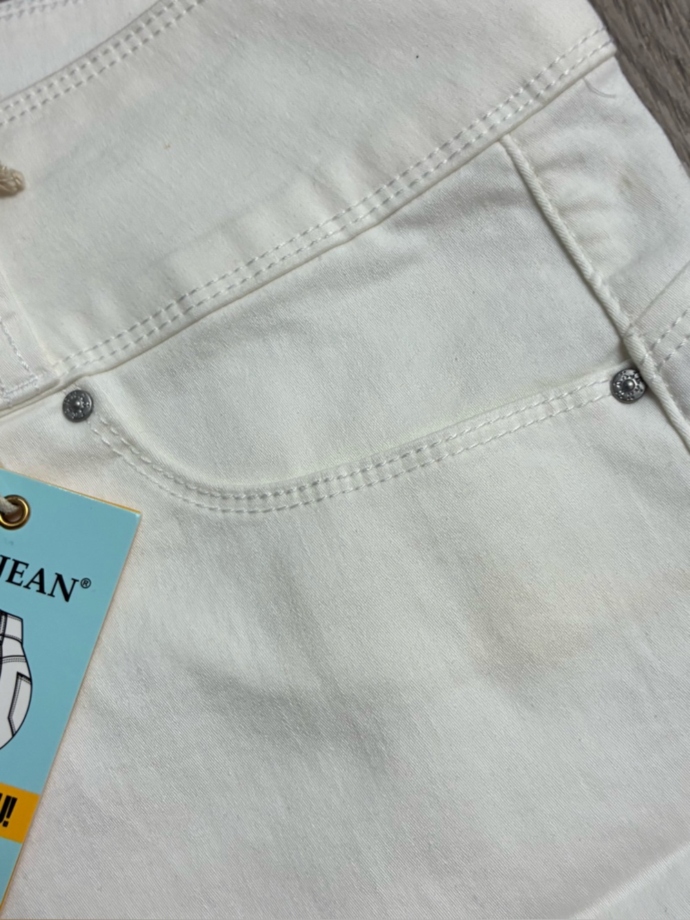 🛍️ Wax Jean High Rise Push Up White Denim Jeans (3XL) - Picture 8 of 11